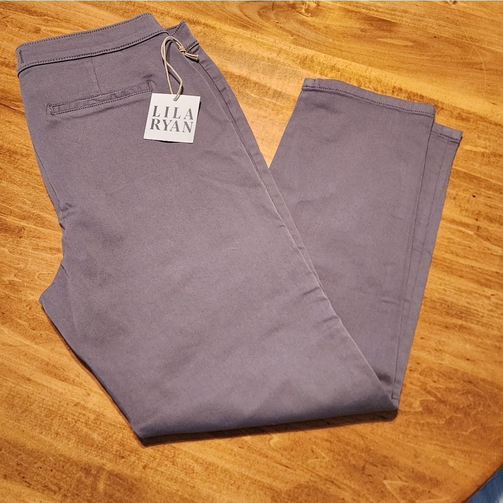 NWT Lila Ryan The Zuri Tapered Trouser Size 14